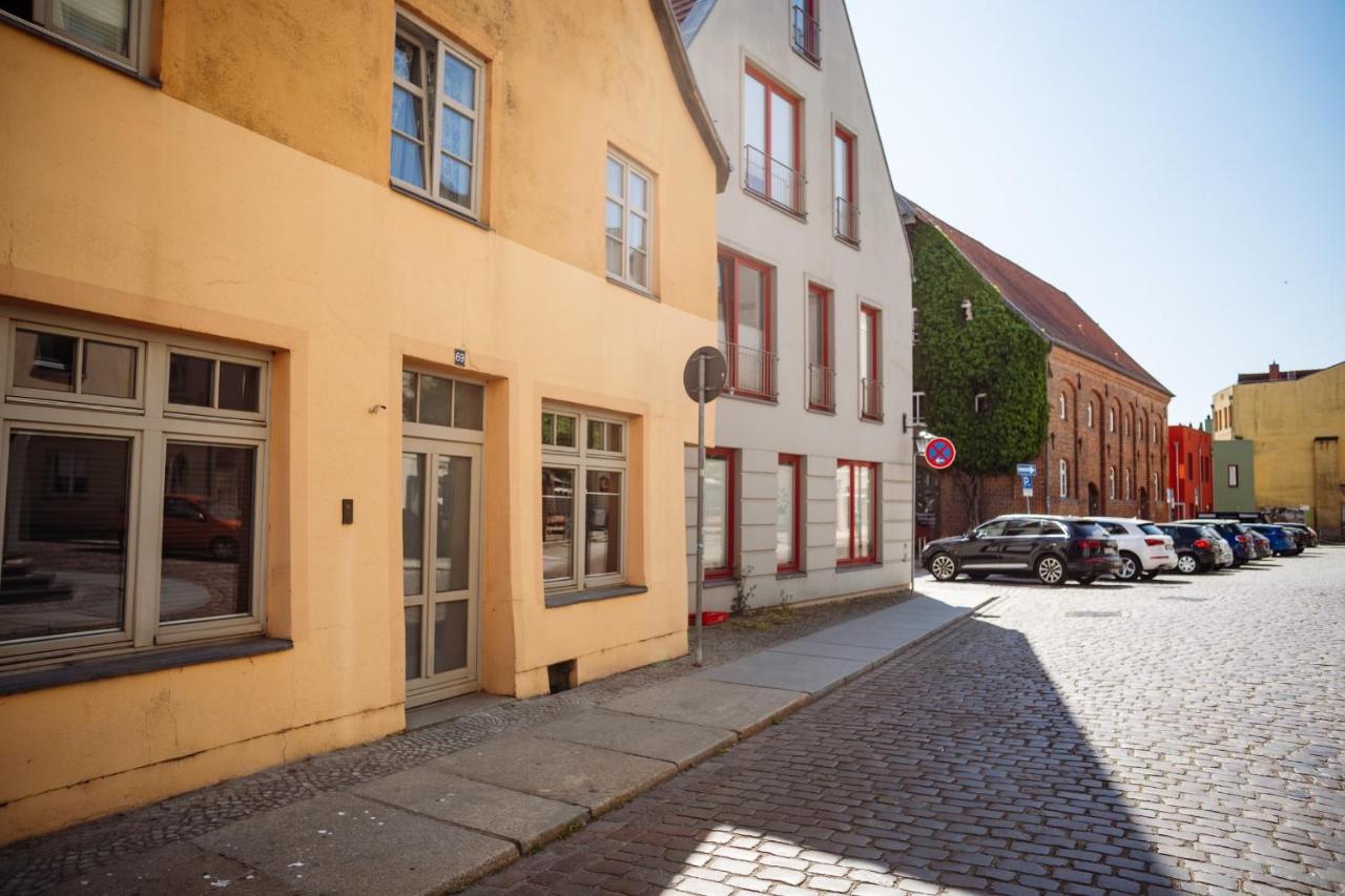 London Buck Stralsund Exterior foto